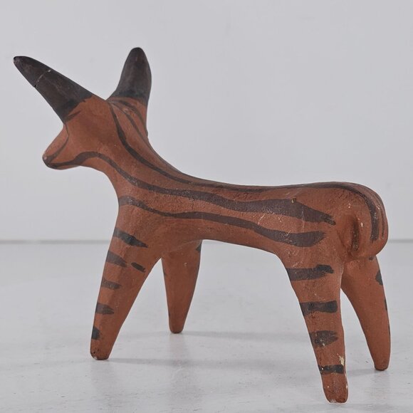 Metropolitan Museum of Art Reproduction Mycenaean Terracotta Bull Figurine *Repa - Picture 4 of 9